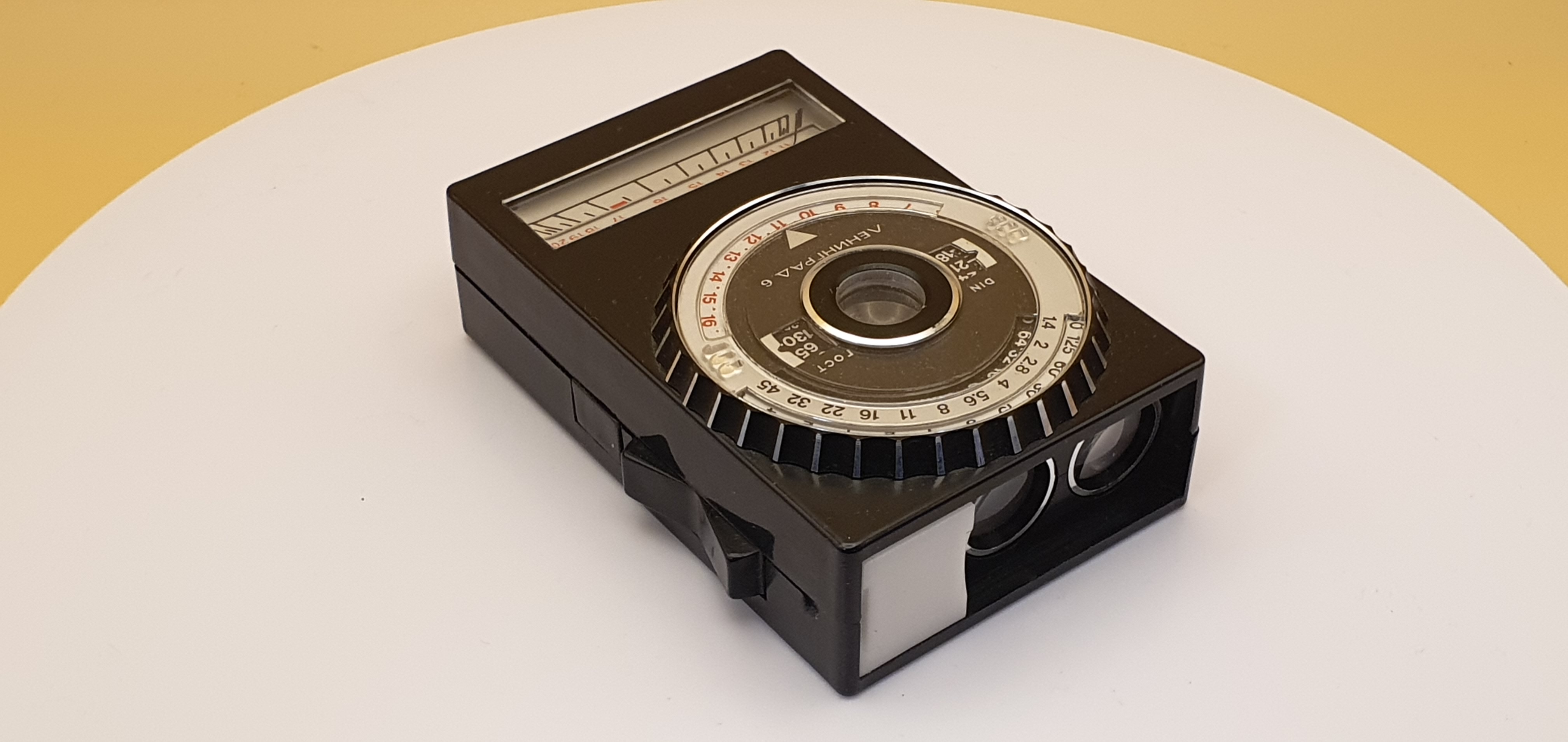 Экспонометр Ленинград 6 - 4