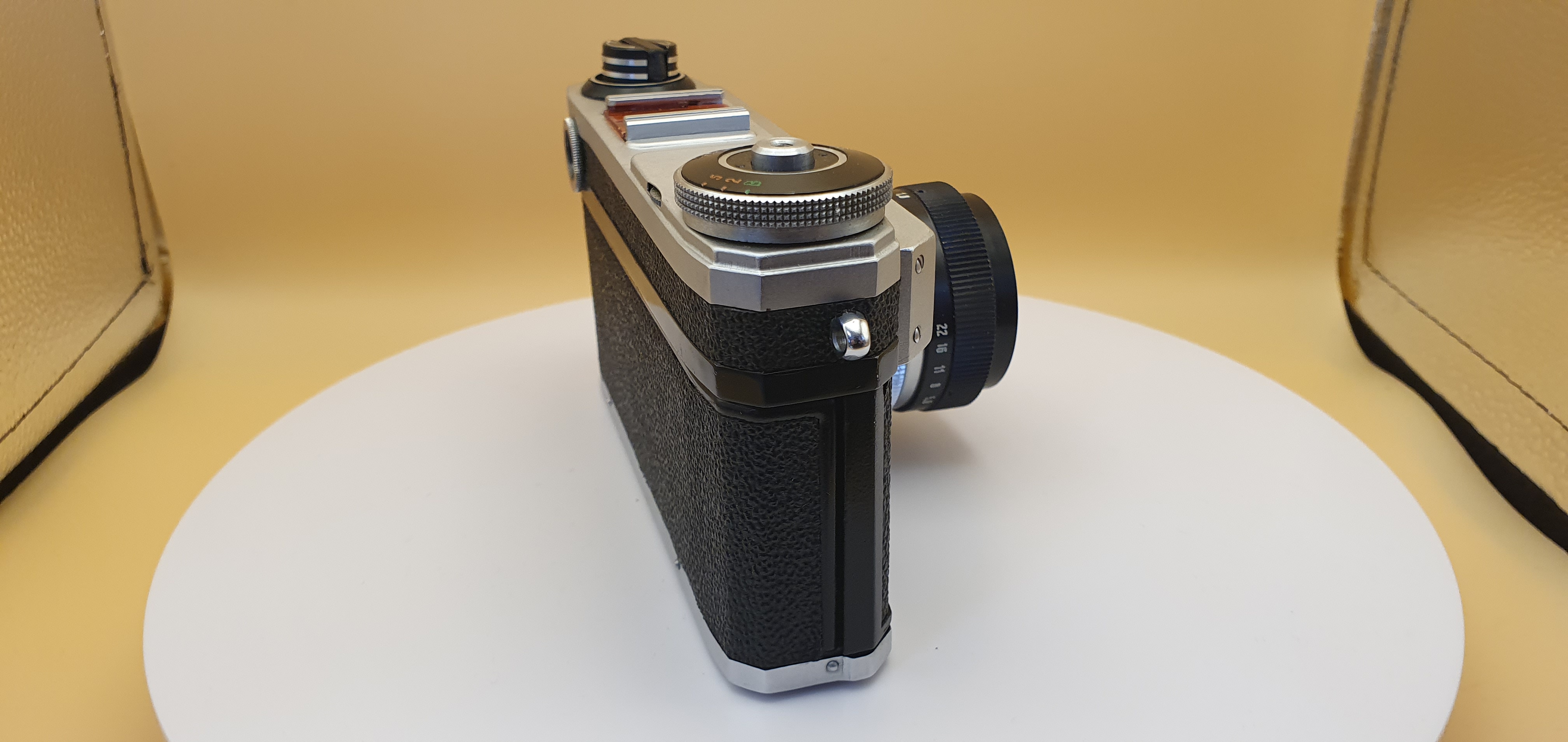 Фотоаппарат плёночный Киев 4АМ - 8