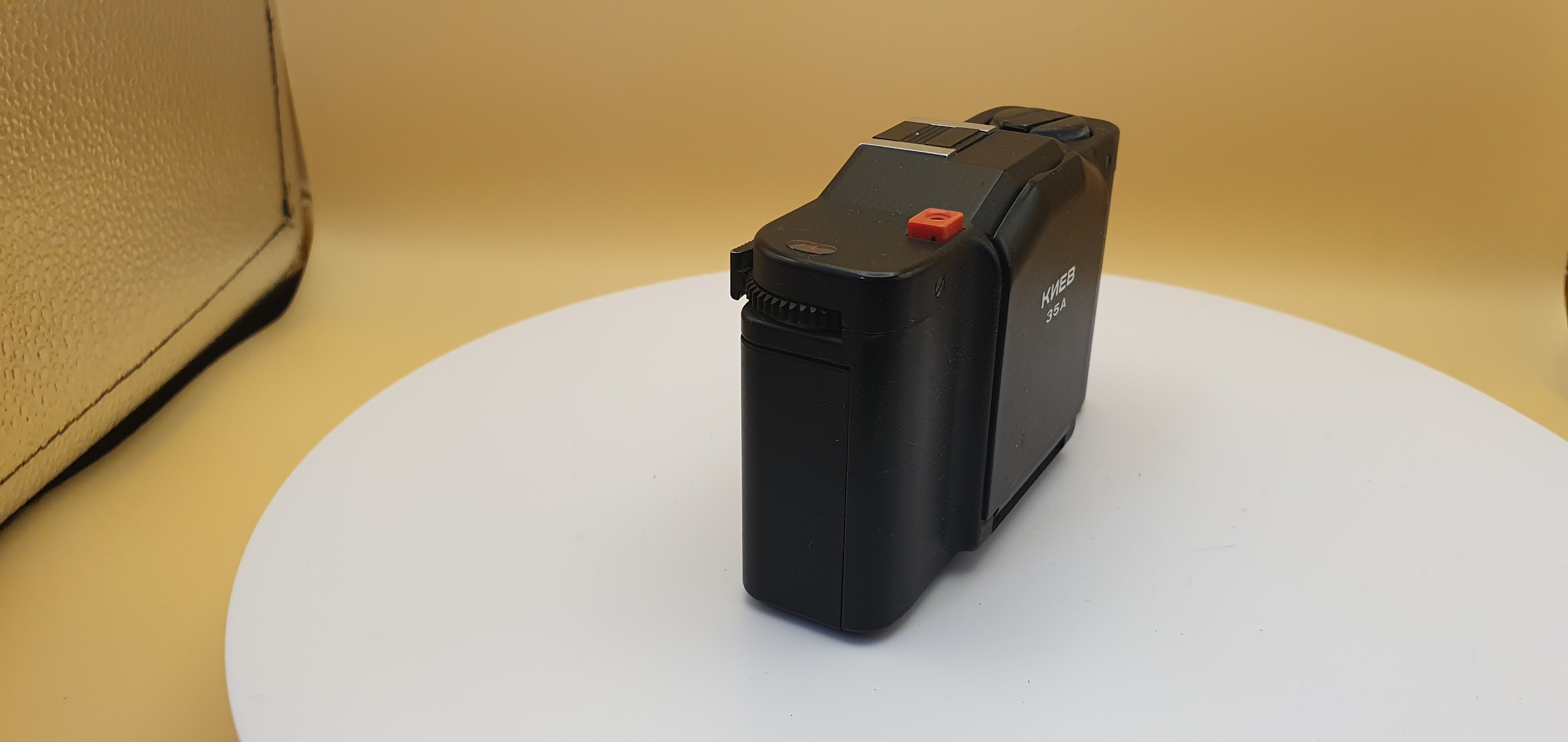 Фотоаппарат плёночный Киев 35А - 12