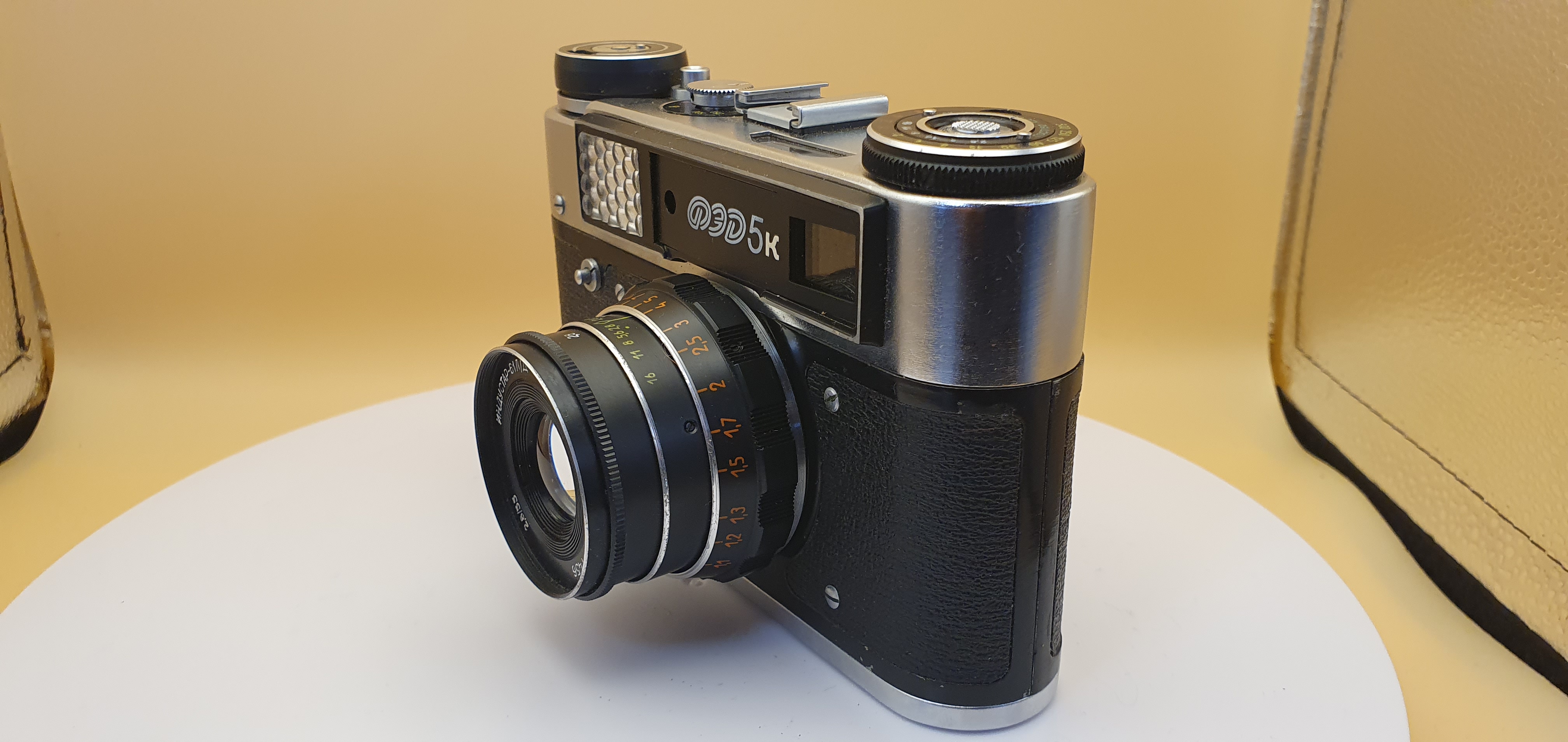 Фотоаппарат плёночный ФЭД 5к - 3