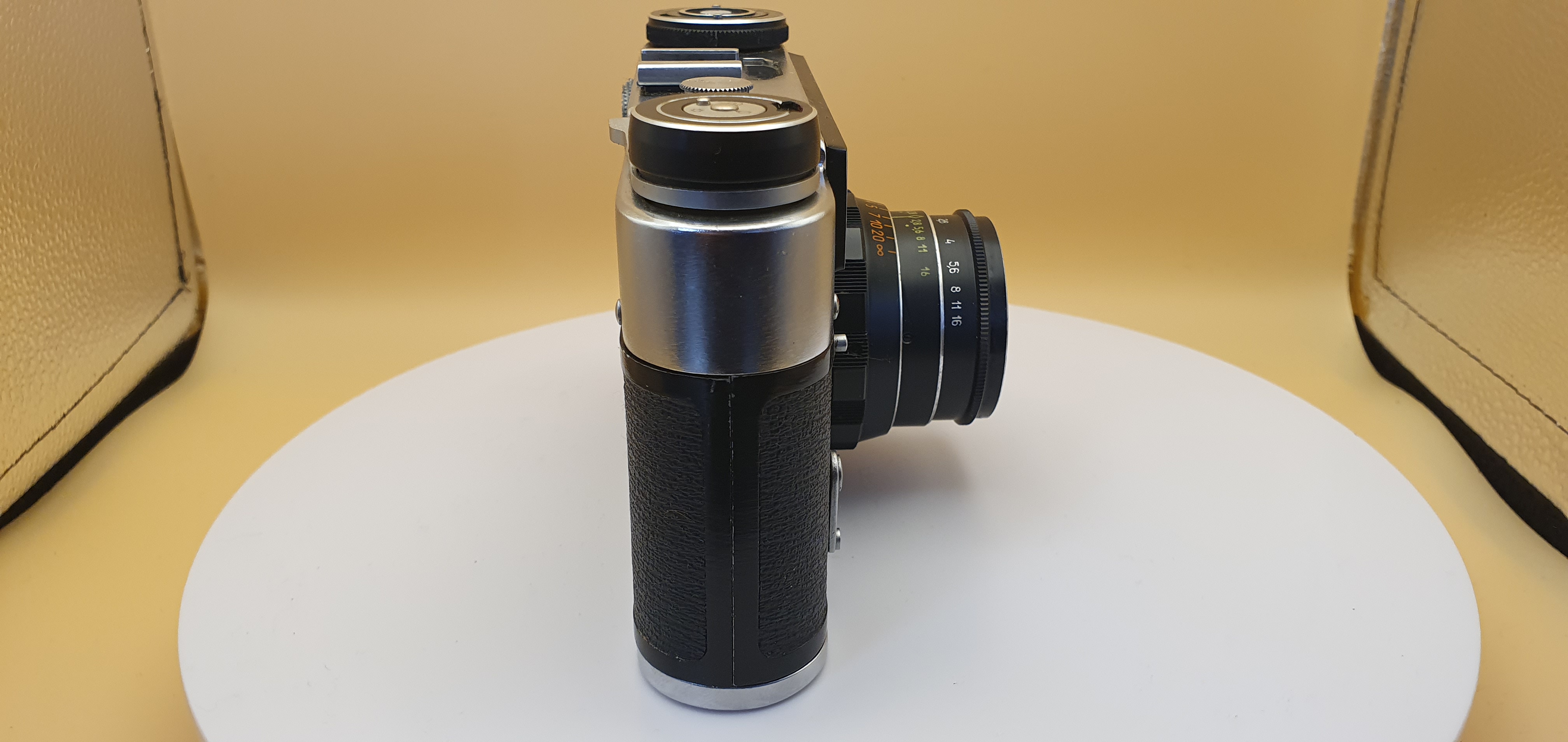 Фотоаппарат плёночный ФЭД 5к - 8