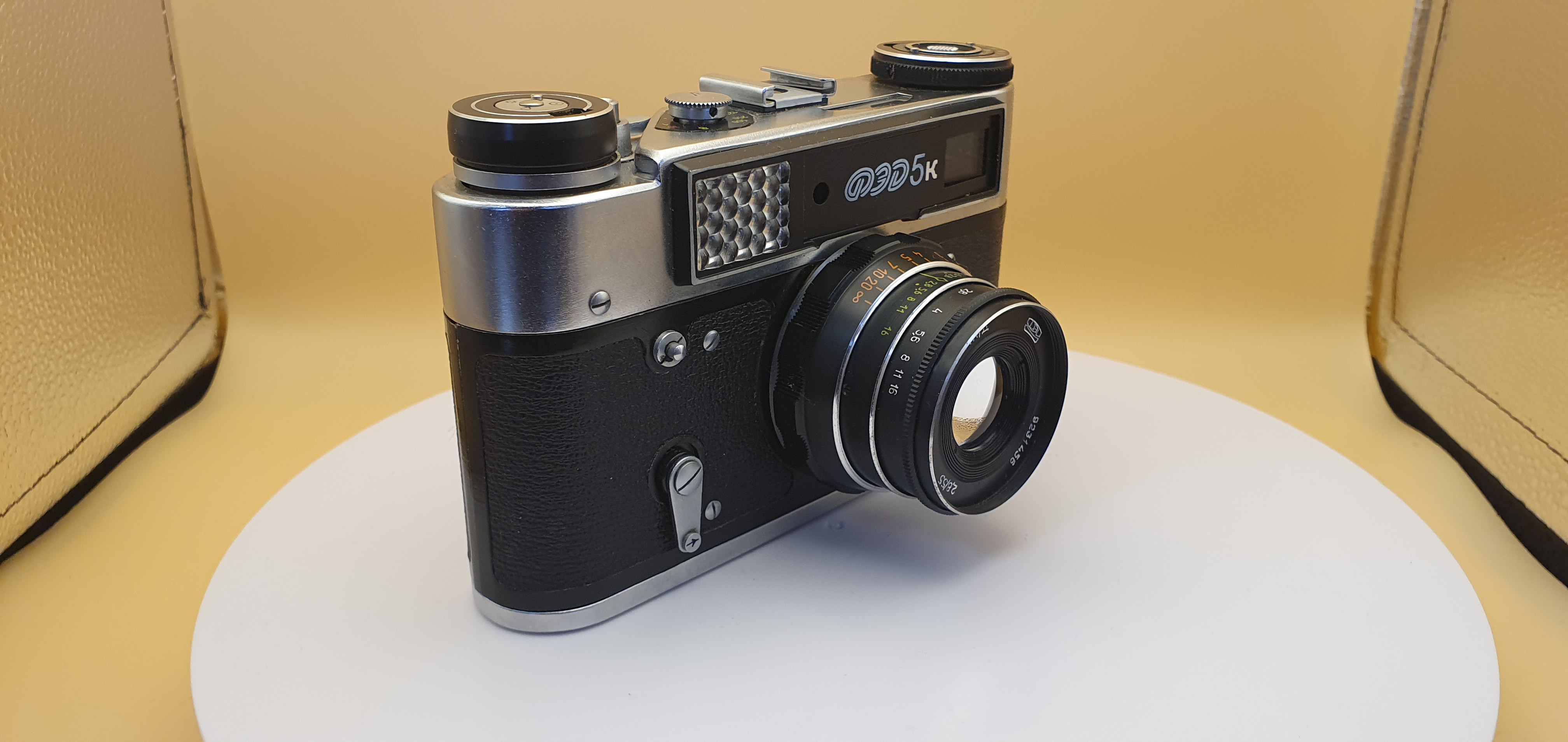 Фотоаппарат плёночный ФЭД 5к - 9