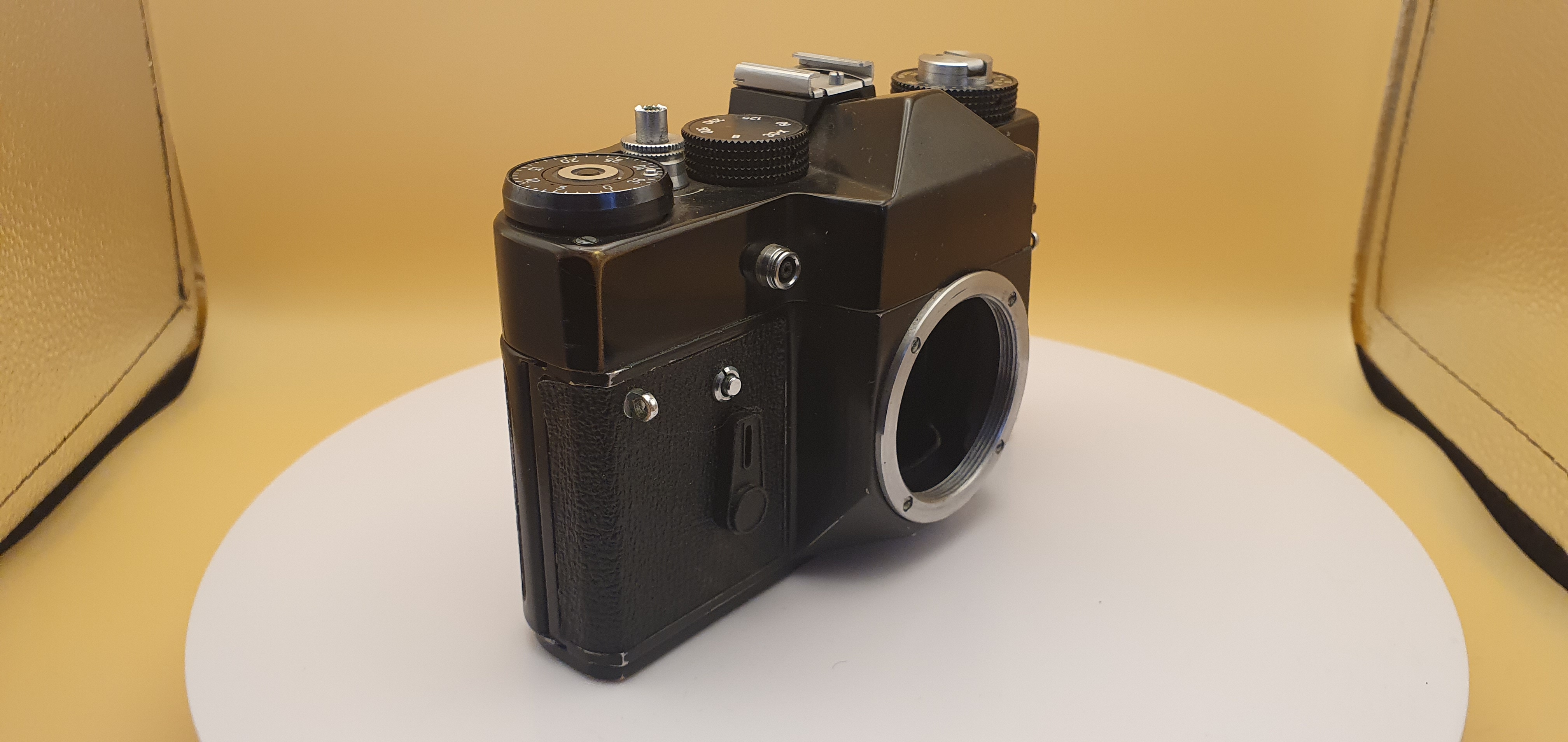 Фотоаппарат плёночный Зенит - 8