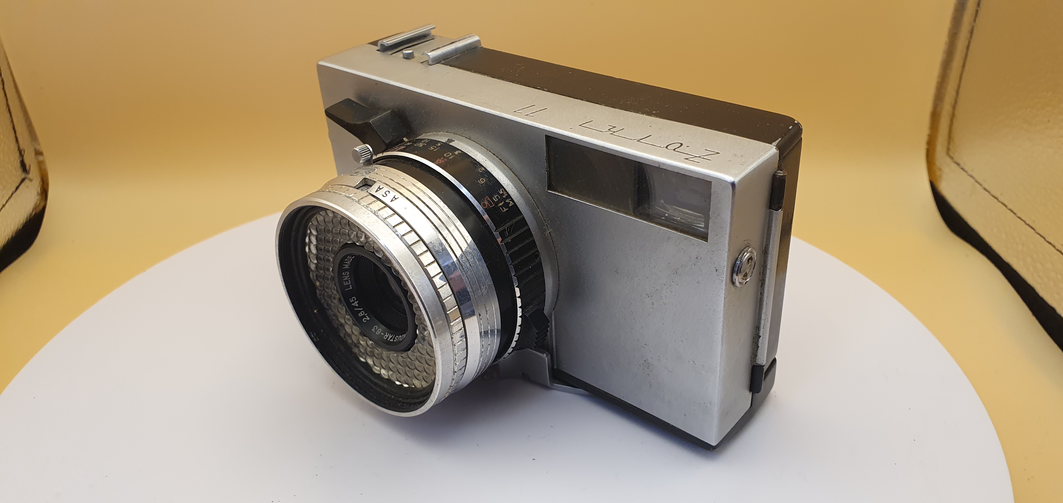 Фотоаппарат плёночный Зоркий 11 - 2