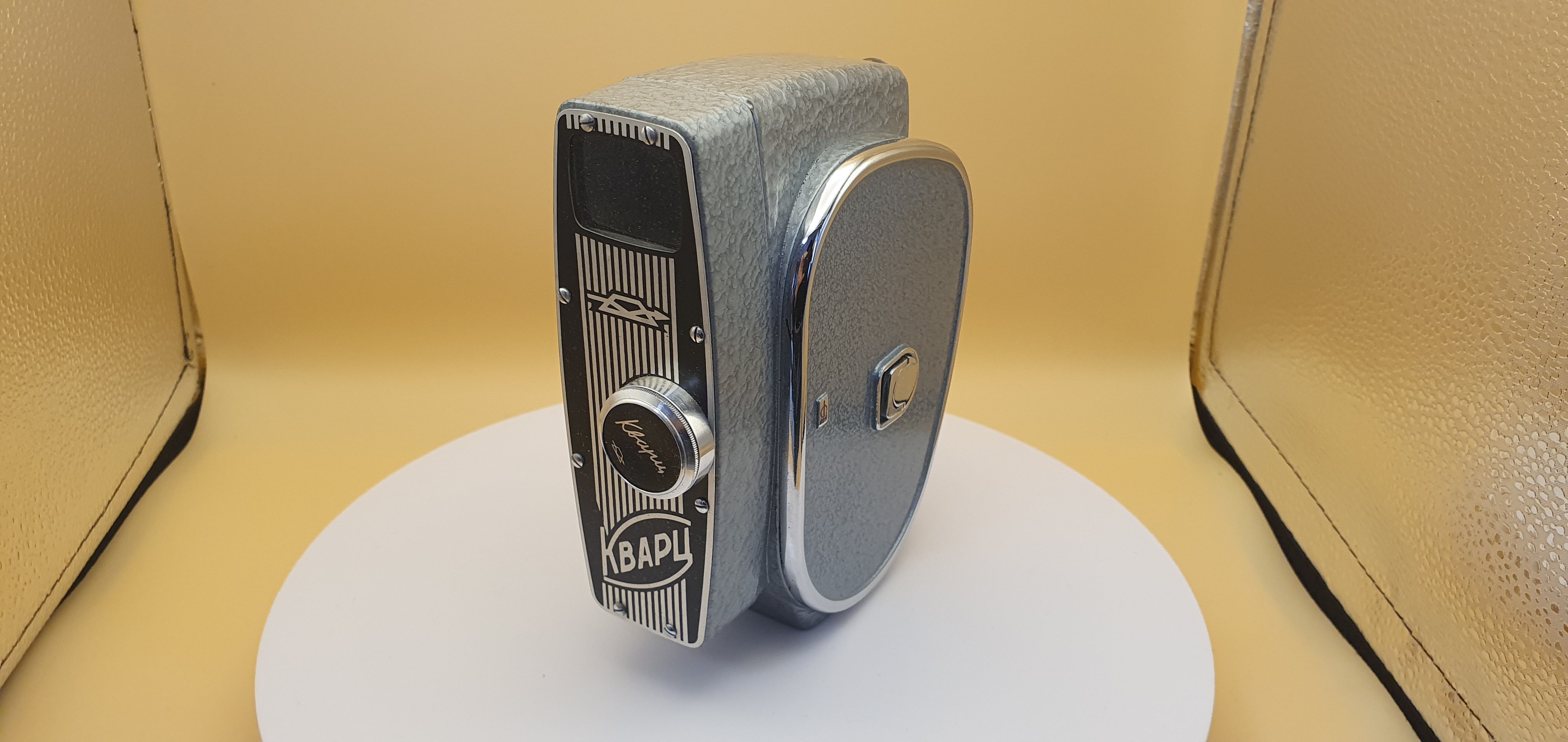 Кинокамера Кварц - 2