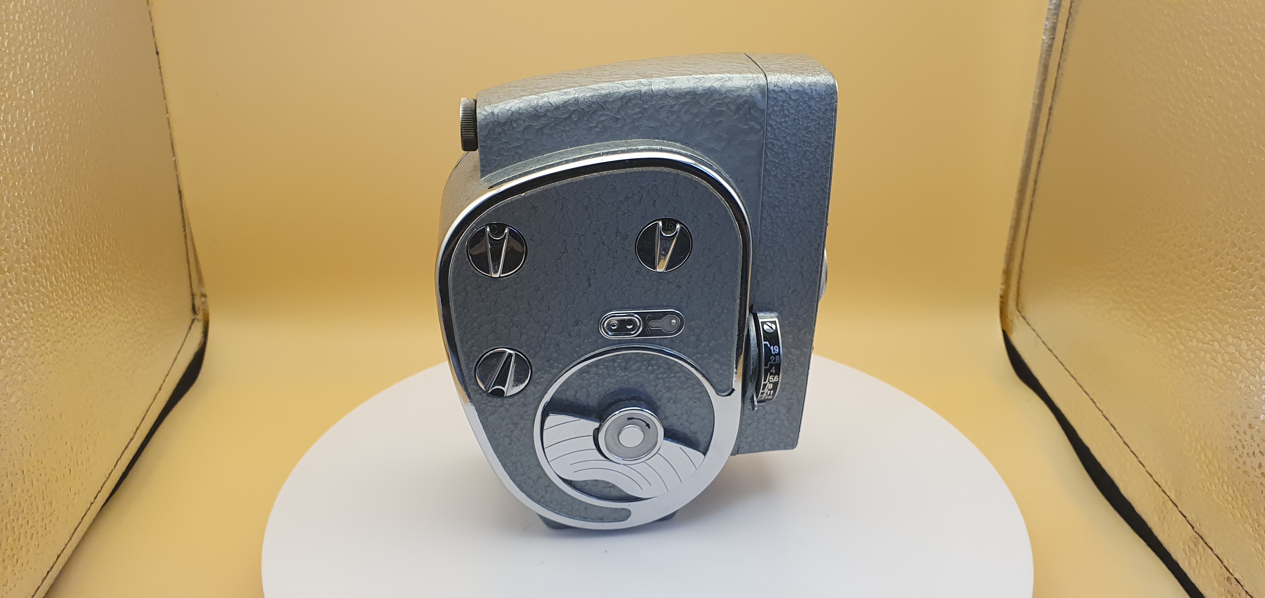 Кинокамера Кварц - 8