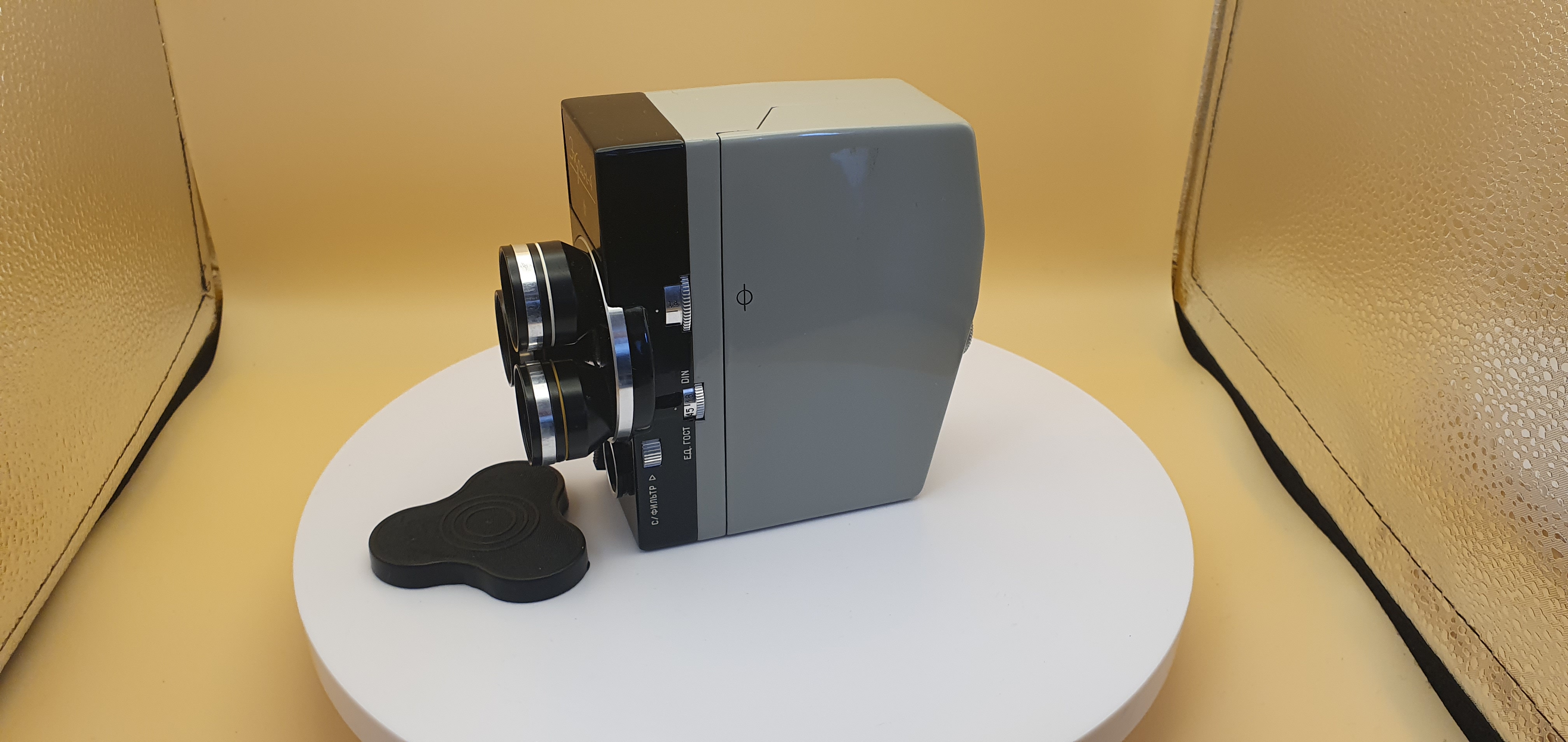 Кинокамера Экран 4 - 4