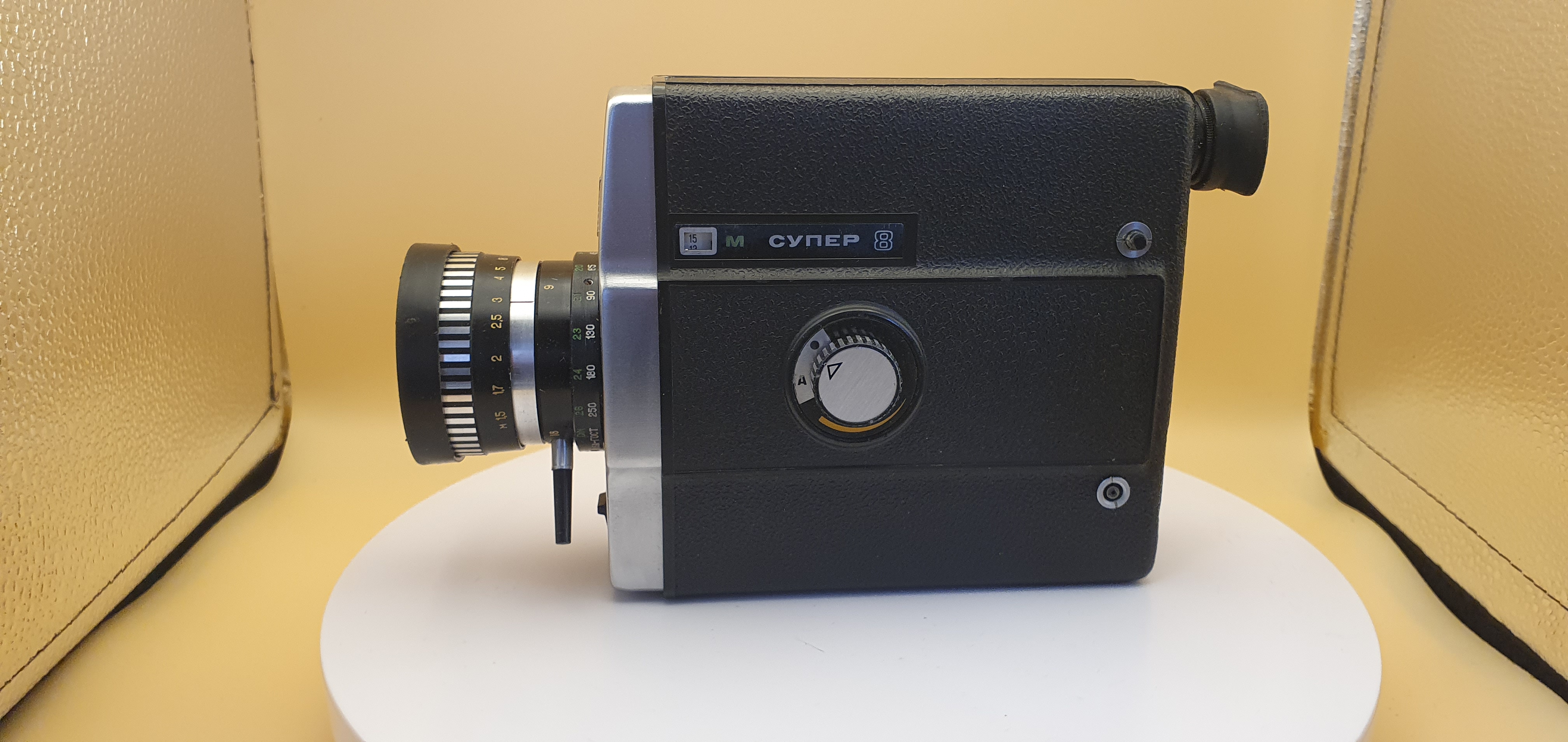 Кинокамера Аврора 215 - 6