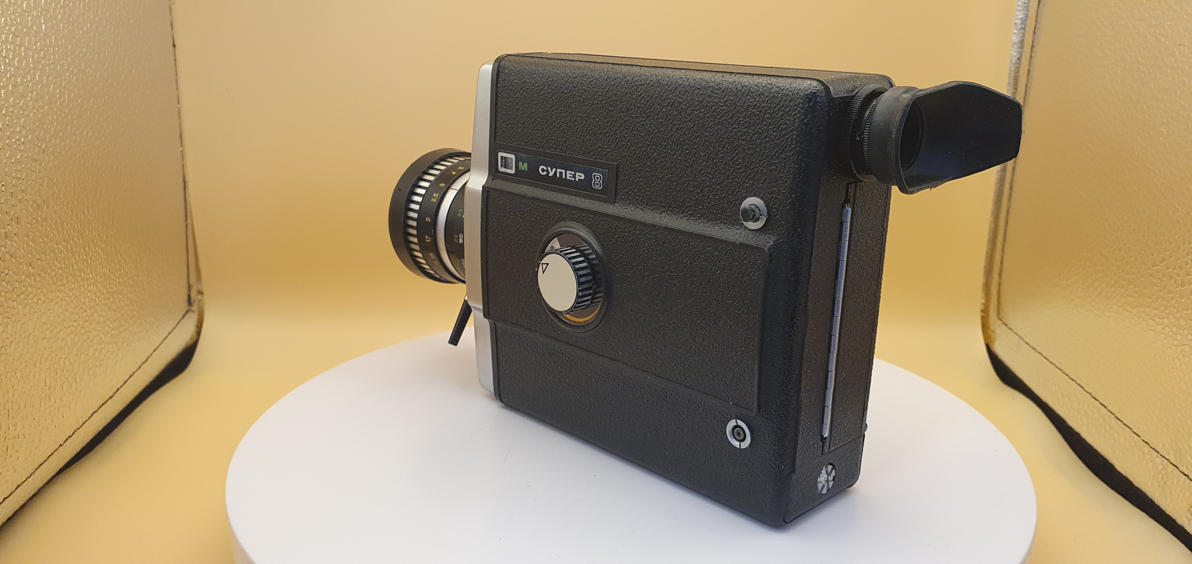 Кинокамера Аврора 215 - 7