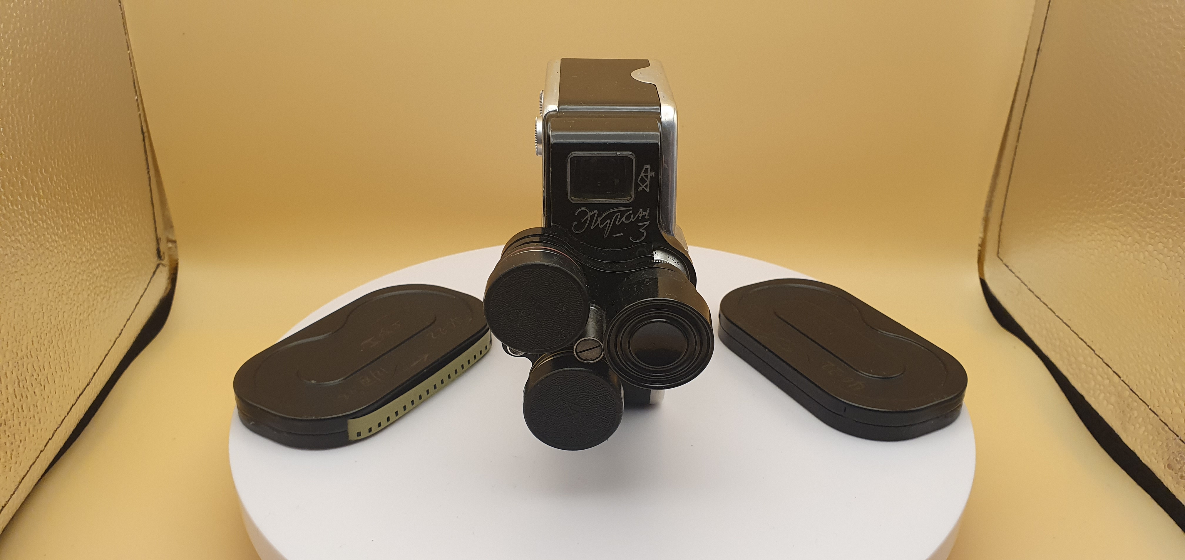 Кинокамера Экран 3 - 2