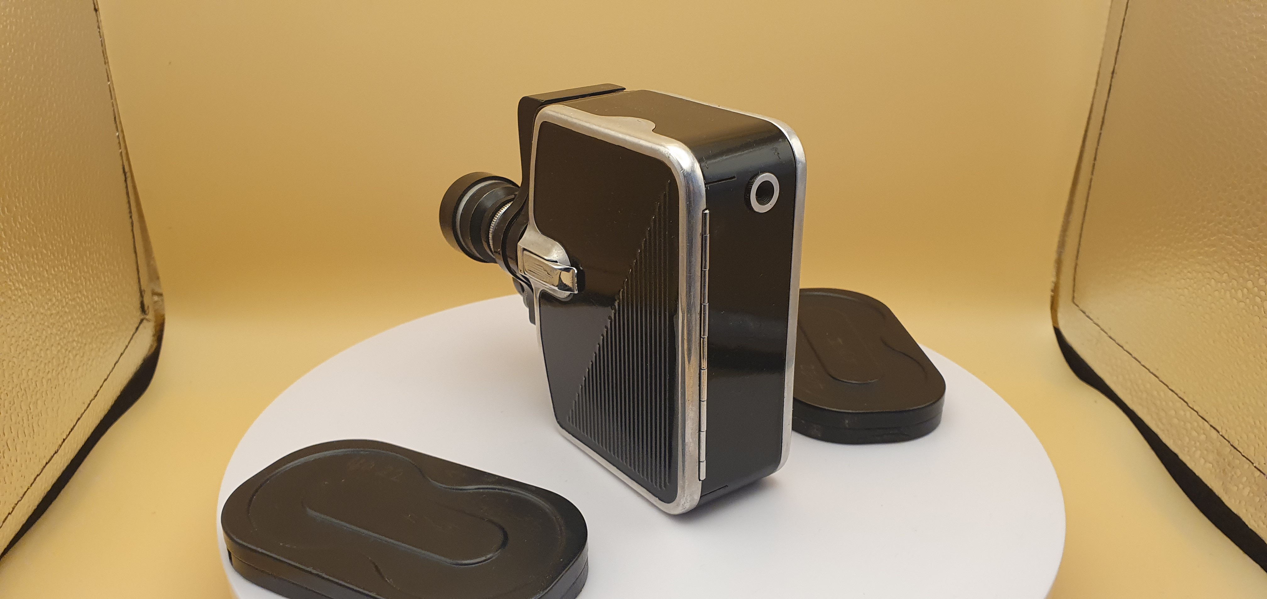 Кинокамера Экран 3 - 6