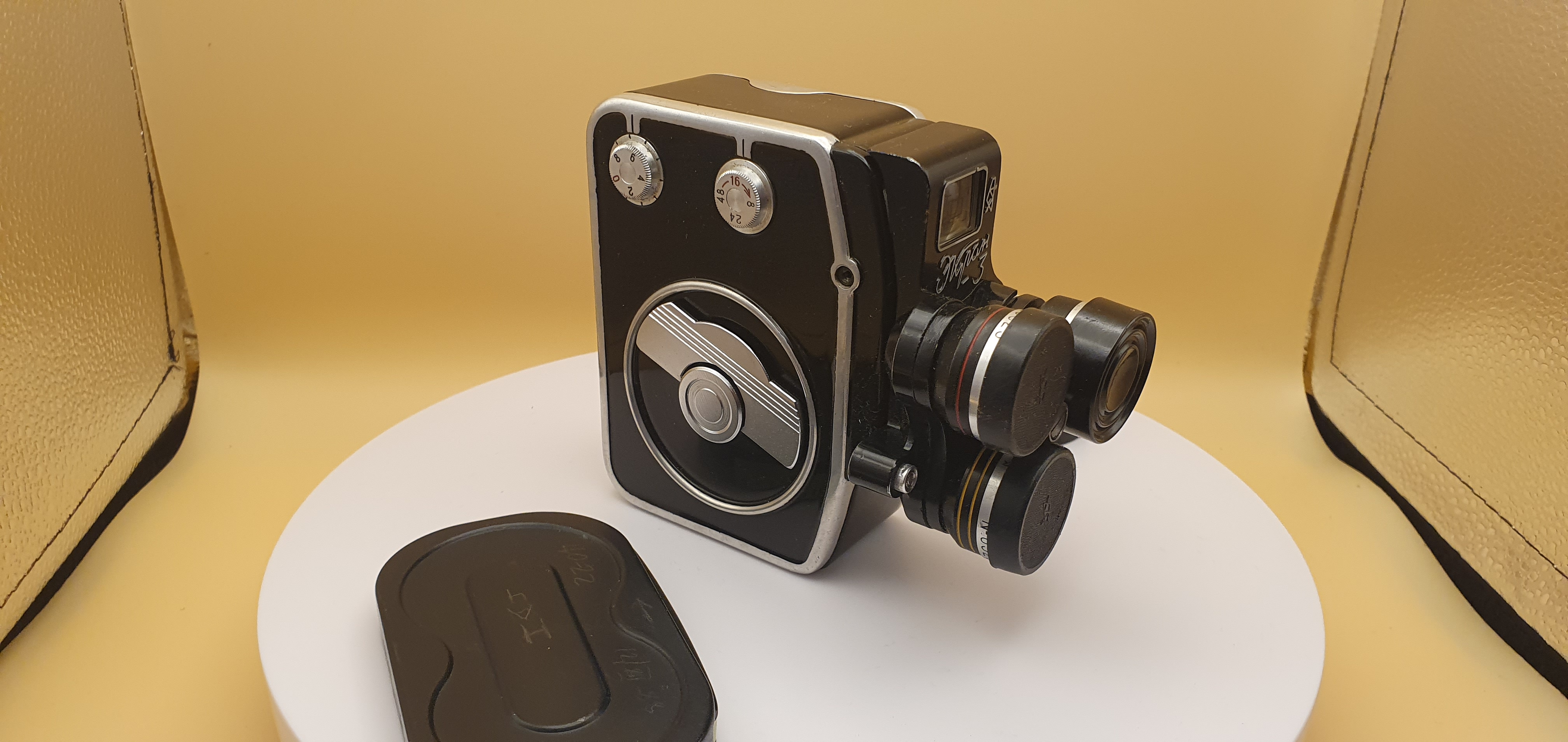 Кинокамера Экран 3 - 11