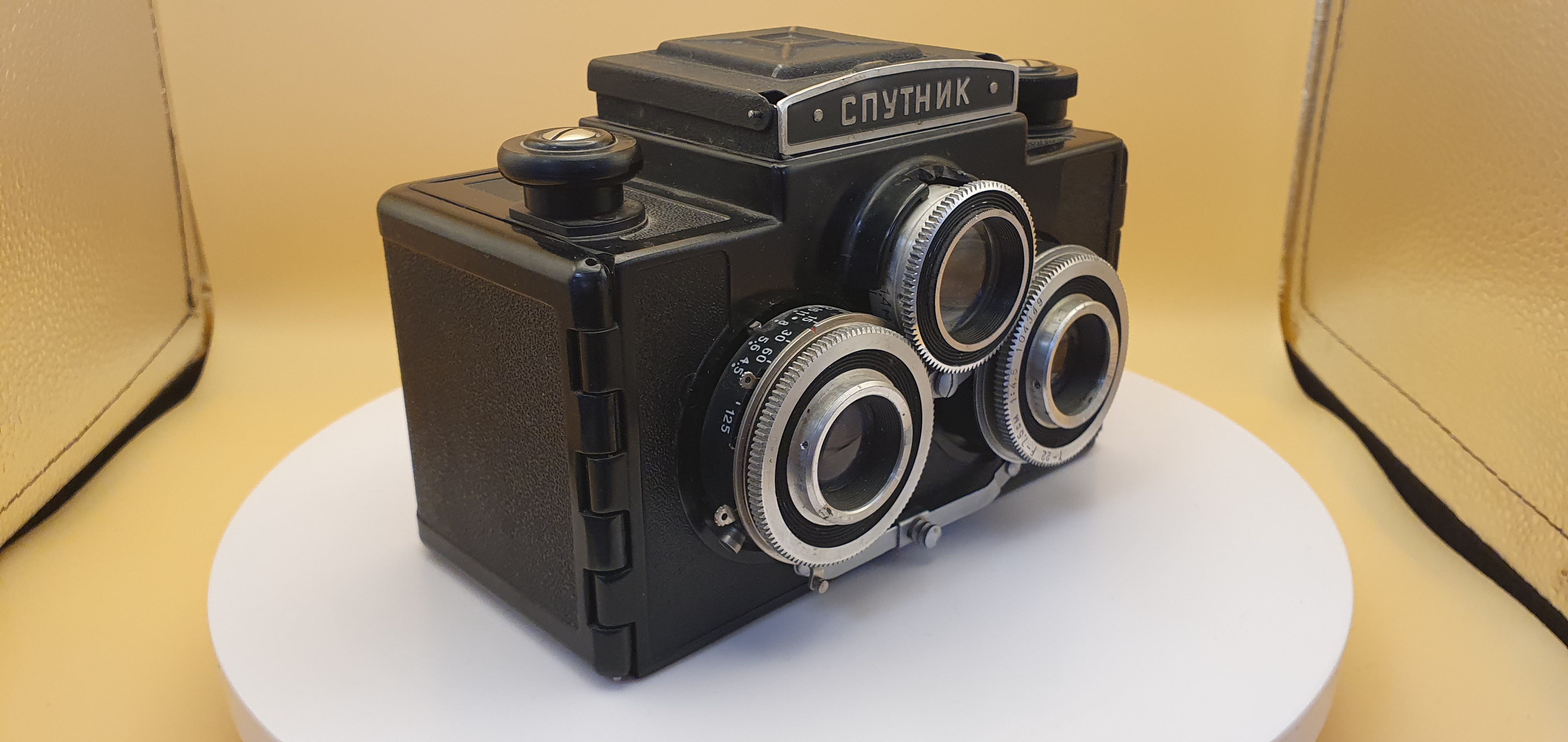 Фотоаппарат плёночный Спутник - 9