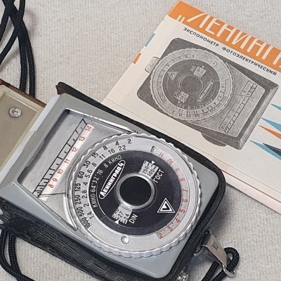 Экспонометр Ленинград 4