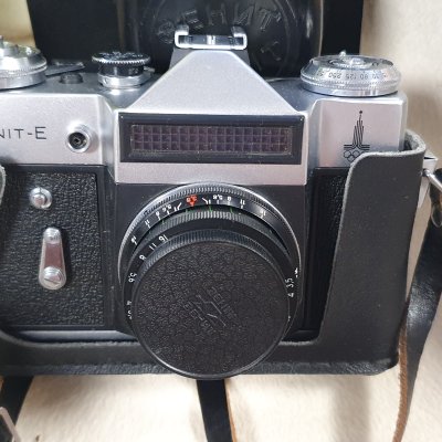 Фотоаппарат плёночный Зенит Е