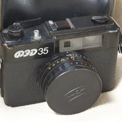 Фотоаппарат плёночный ФЭД 35