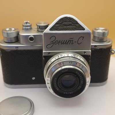 Фотоаппарат плёночный Зенит С