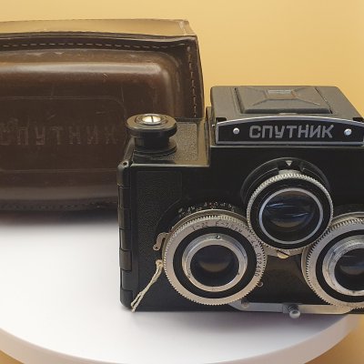 Фотоаппарат плёночный Спутник
