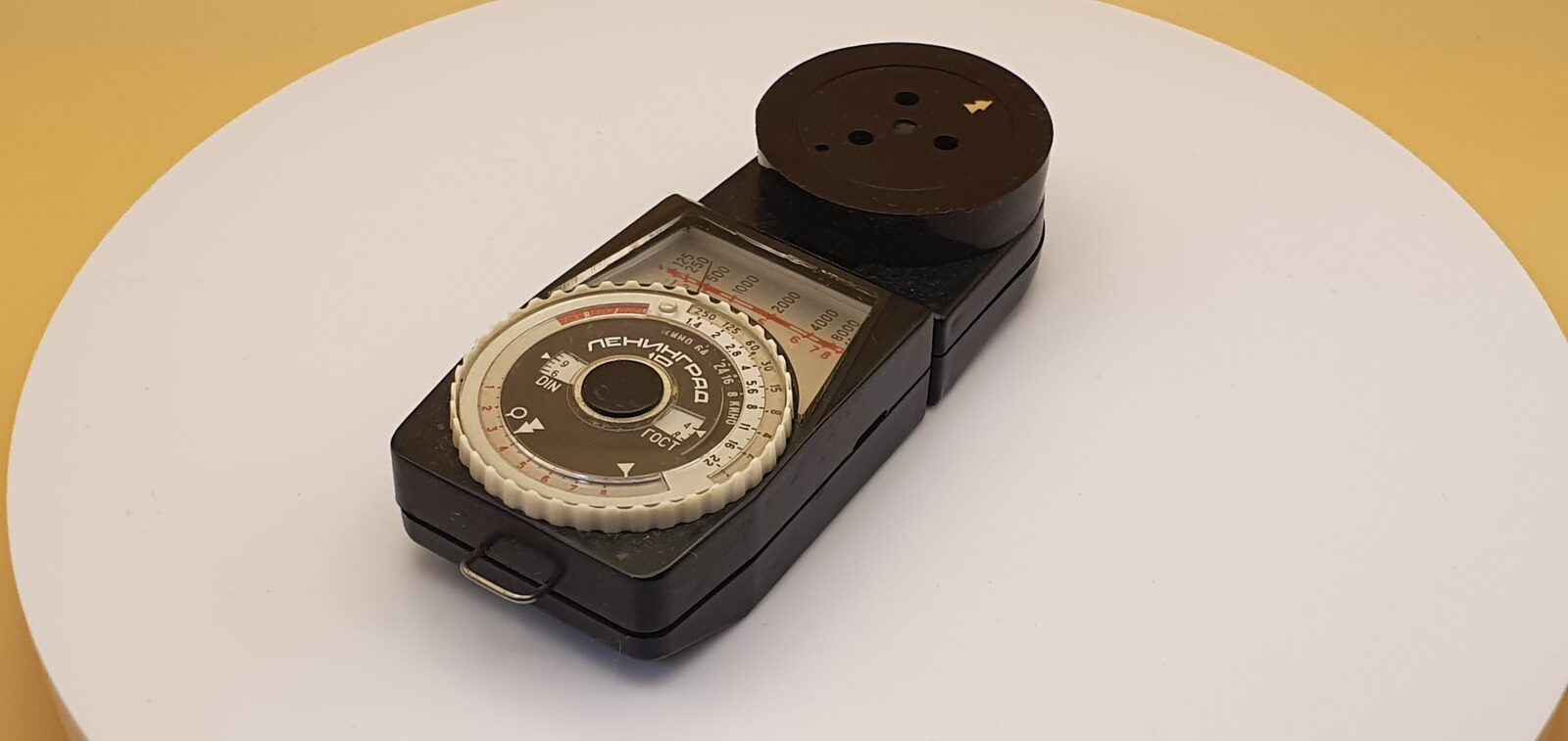 Light meter Leningrad 10, exhibit E015, photo 2 of 9