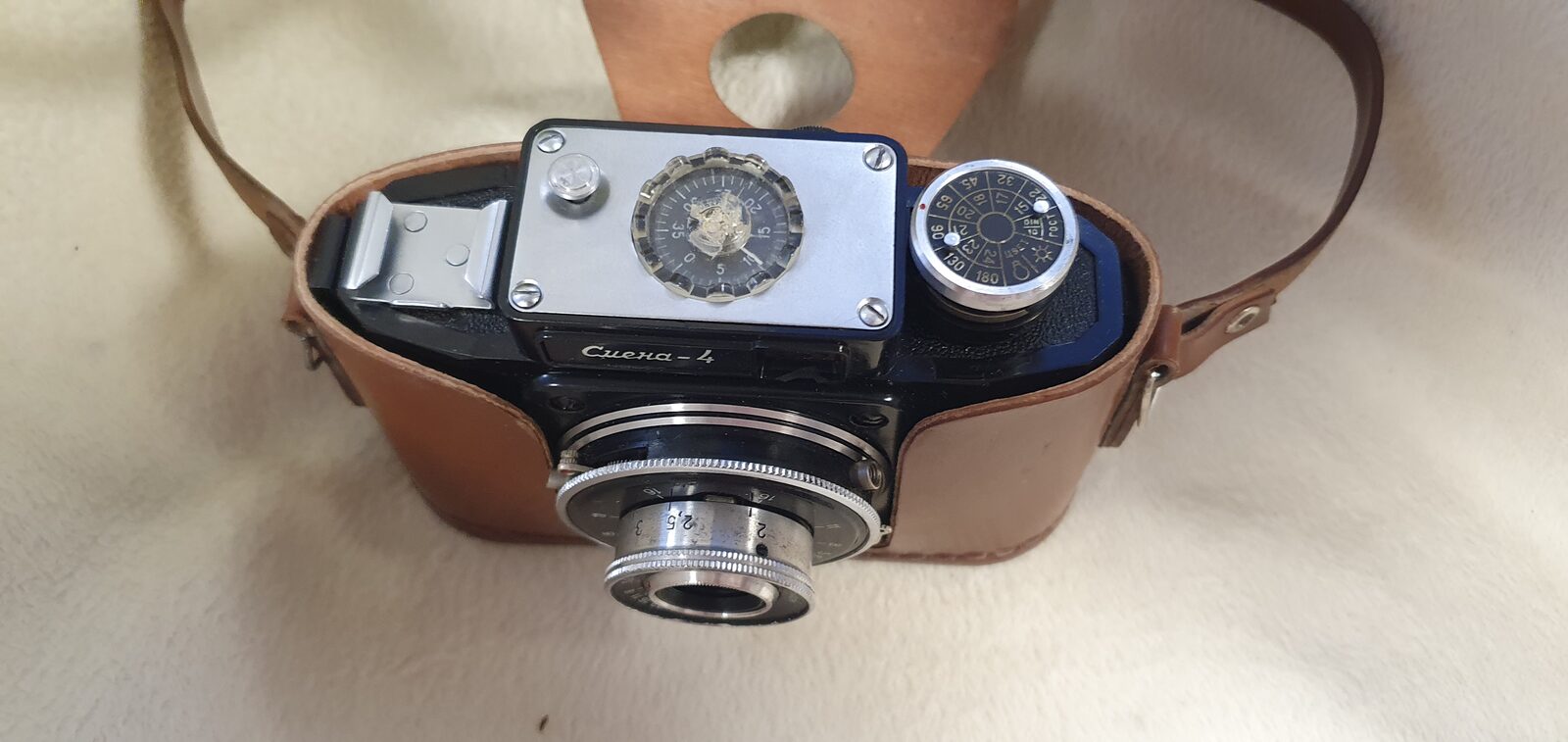 Film camera Smena 4, exhibit F021, photo 2 of 6