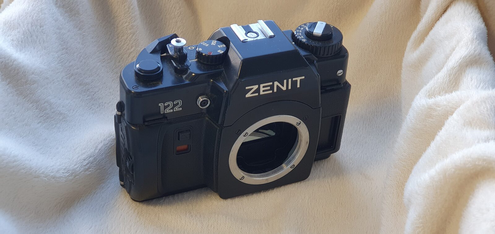 Film camera Zenit 122, exhibit F046, photo 1 of 6