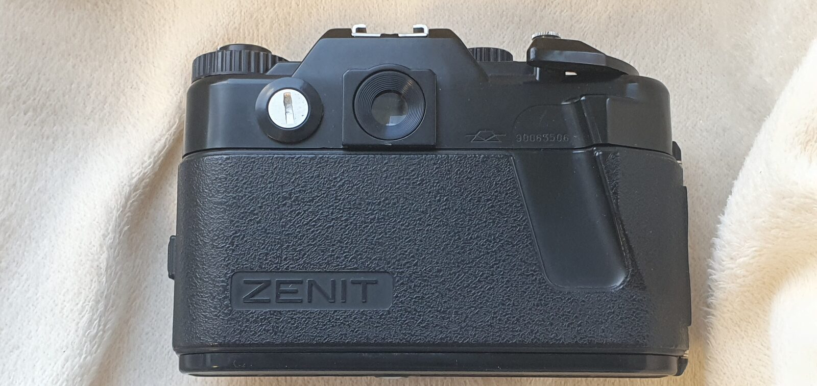 Film camera Zenit 122, exhibit F046, photo 5 of 6