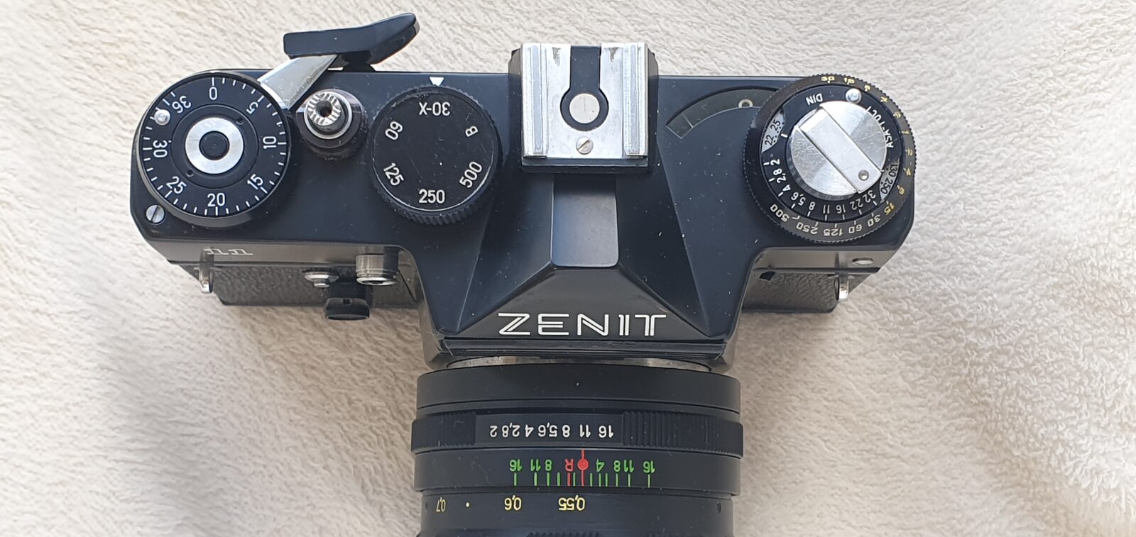 Film camera Zenit 11, exhibit F085, photo 4 of 6