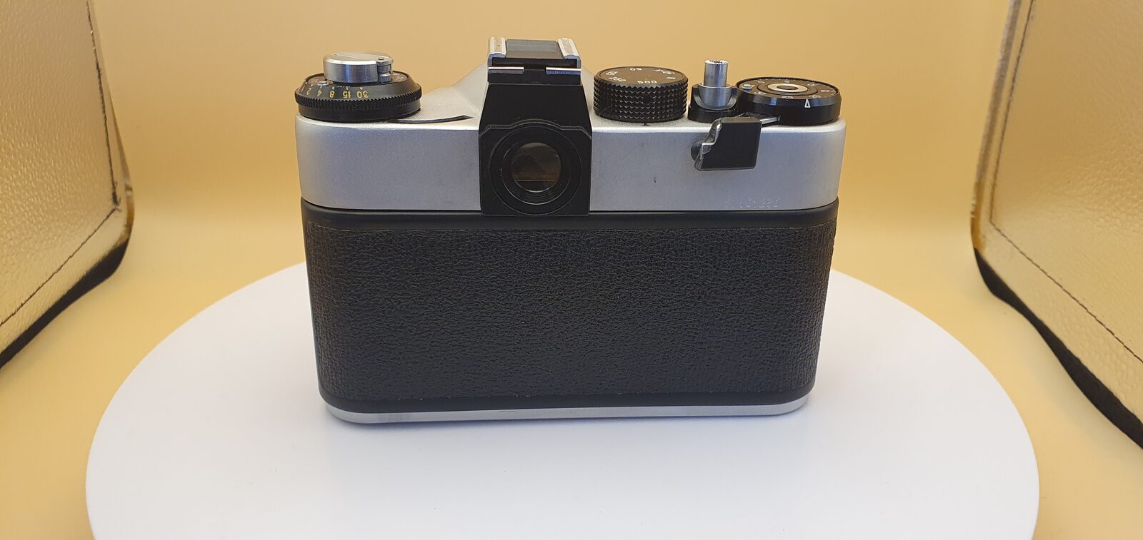Film camera Zenit ET, exhibit F107, photo 5 of 8