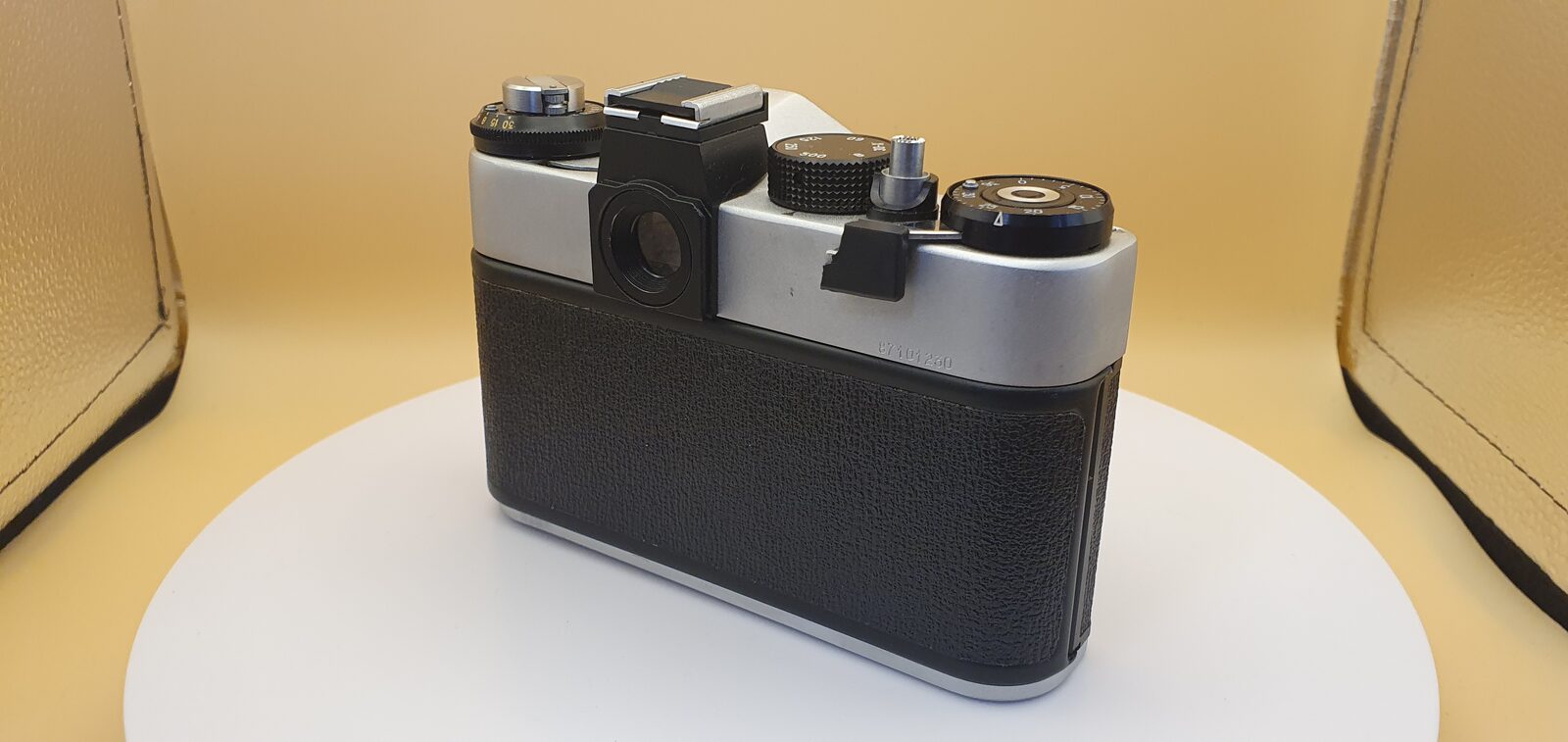 Film camera Zenit ET, exhibit F107, photo 6 of 8