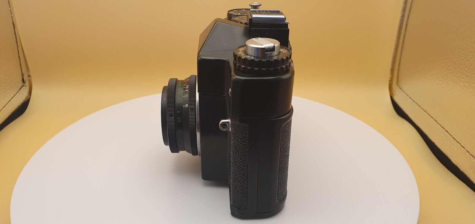 Film camera Zenit 12sd, exhibit F114, photo 4 of 9