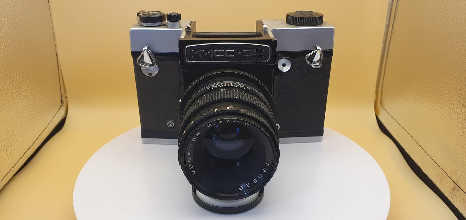 Film camera Kiev 6S, exhibit F117, photo 1 of 11