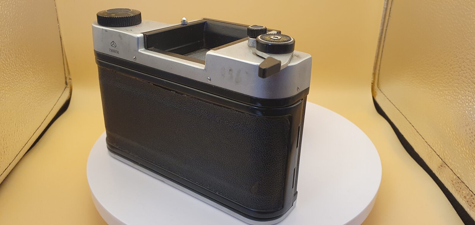 Film camera Kiev 6S, exhibit F117, photo 7 of 11