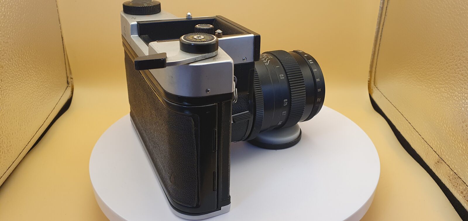 Film camera Kiev 6S, exhibit F117, photo 8 of 11