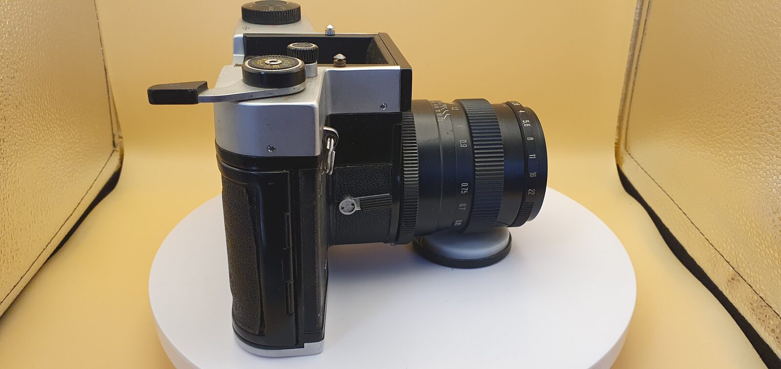 Film camera Kiev 6S, exhibit F117, photo 9 of 11