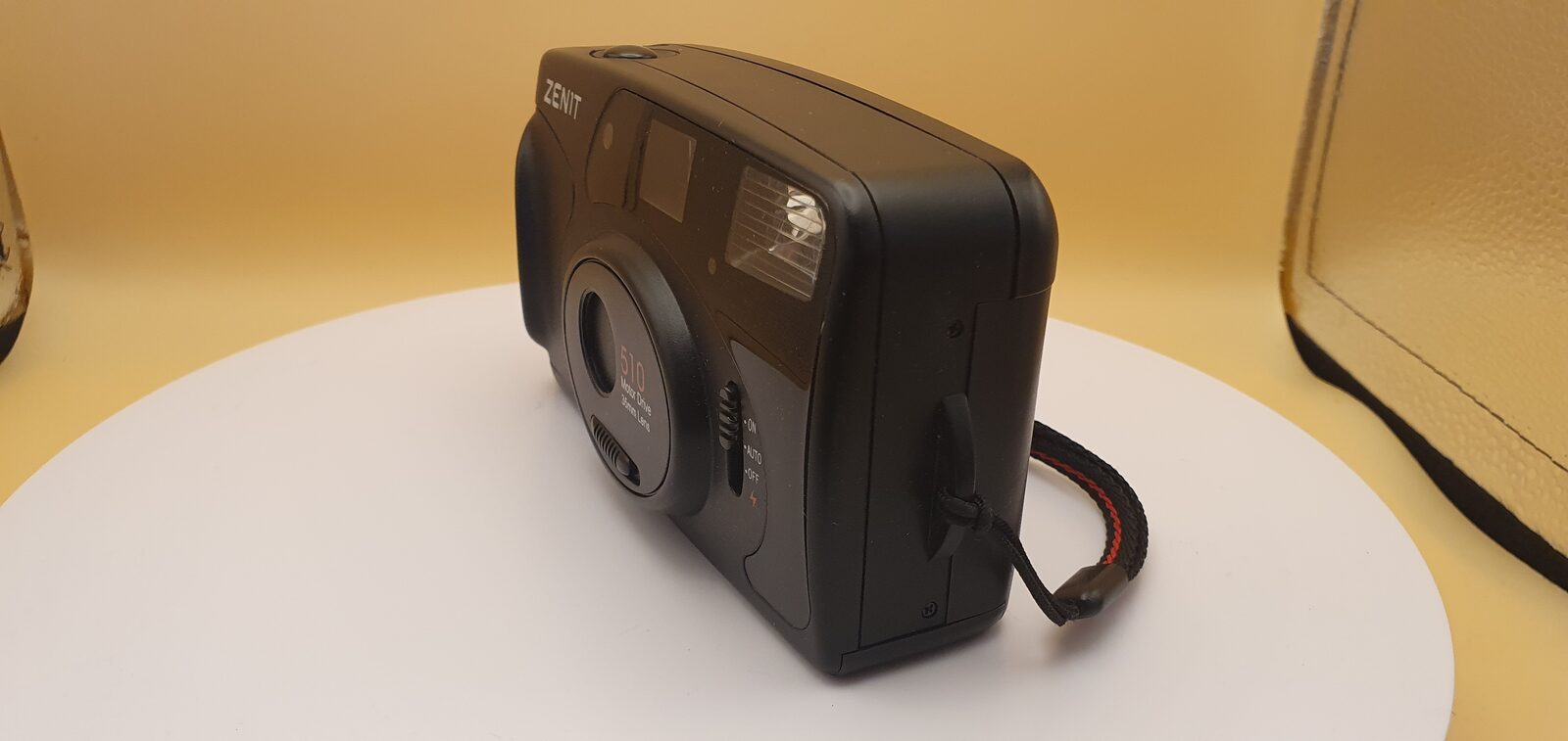 Film camera Zenit 510, exhibit F121, photo 3 of 11