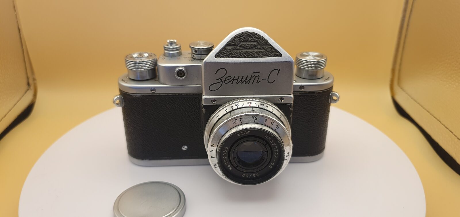 Film camera Zenit S, exhibit F128, photo 1 of 11