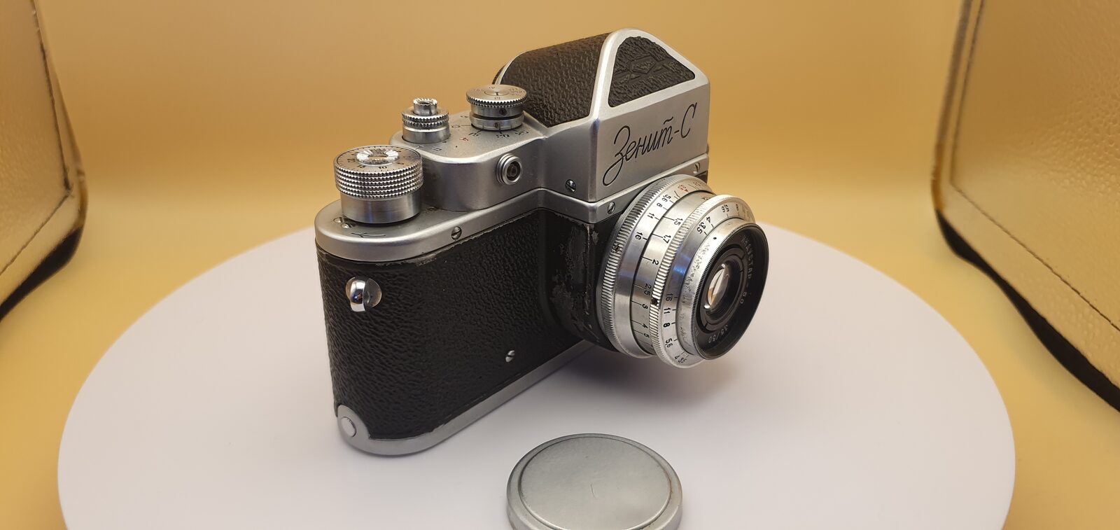 Film camera Zenit S, exhibit F128, photo 10 of 11