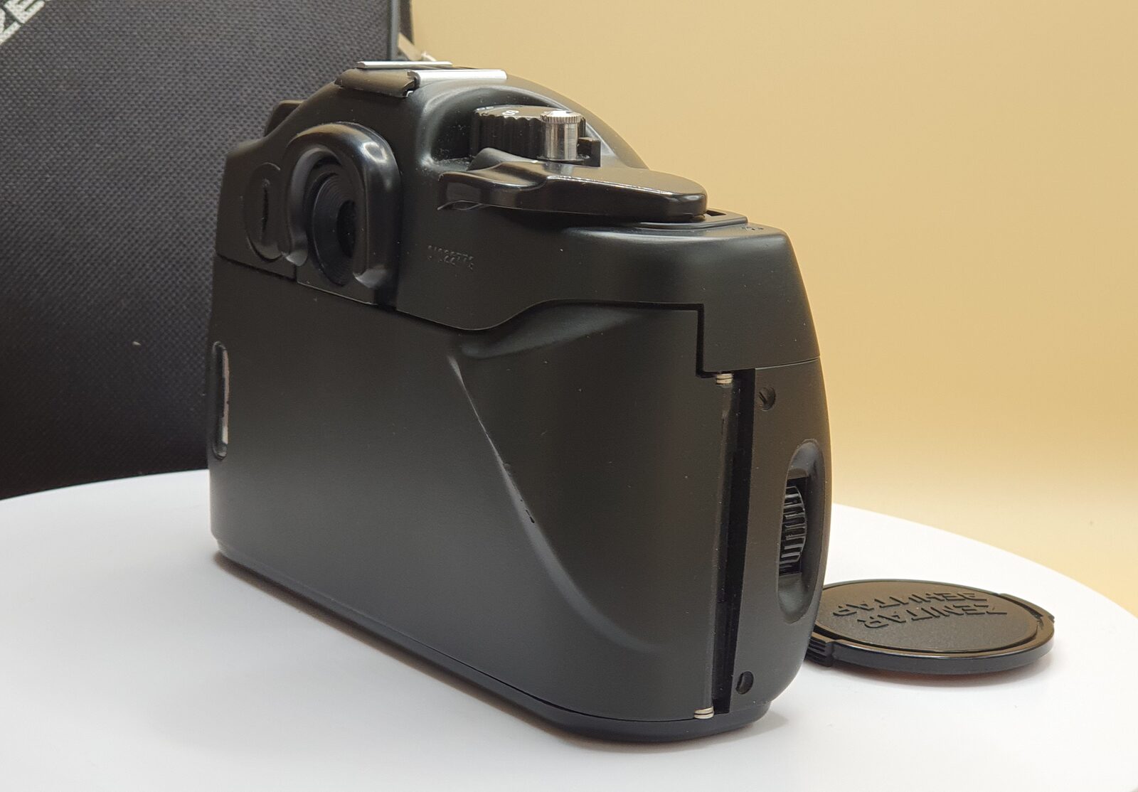 Film camera Zenit 412DX, exhibit F140, photo 8 of 10