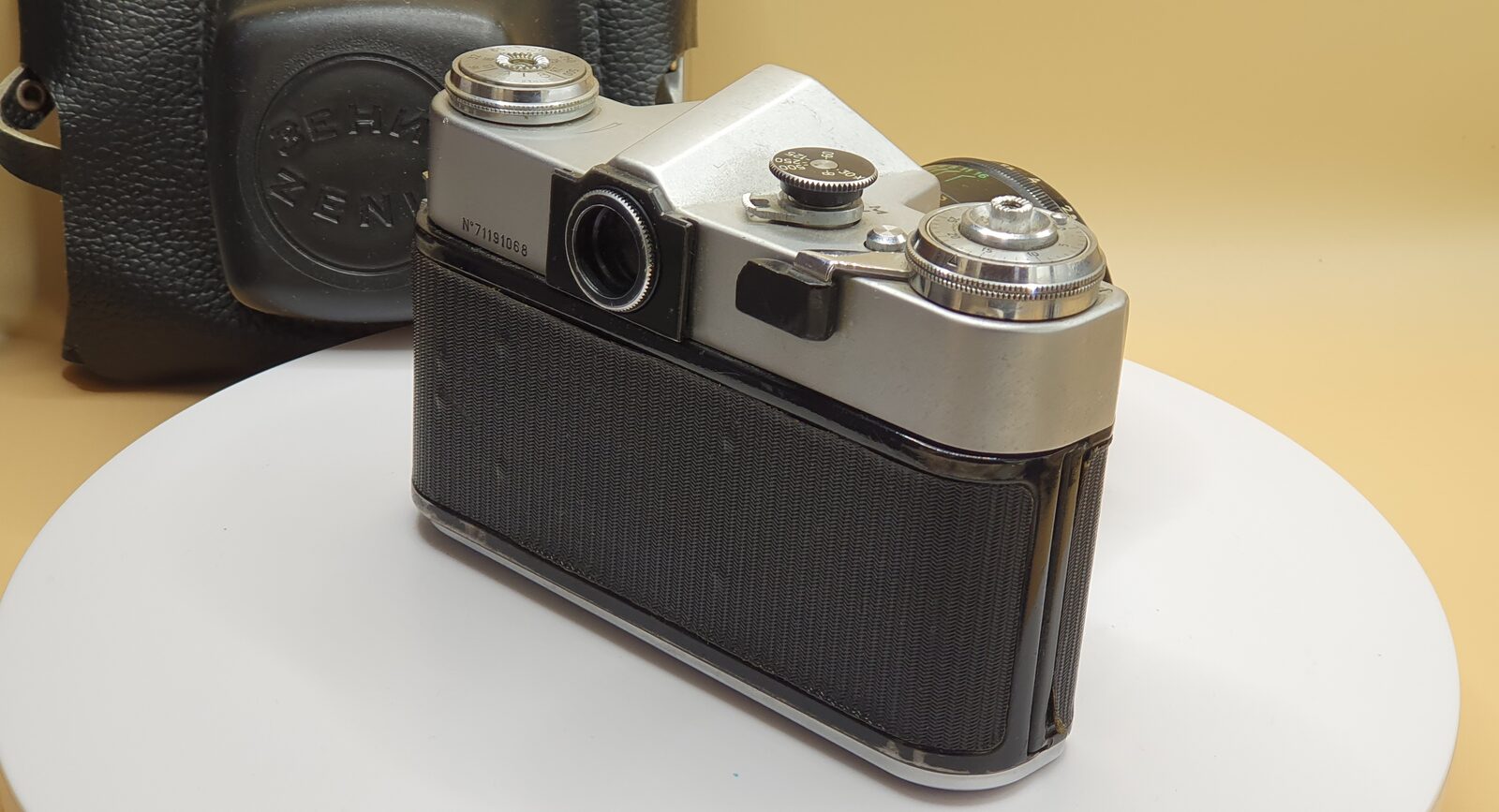 Film camera Zenit V, exhibit F159, photo 7 of 9