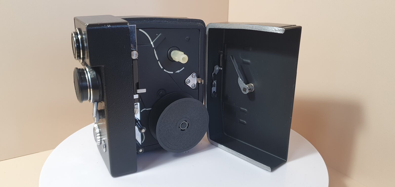 Movie camera Avrora Super 2kh8, exhibit F164, photo 11 of 11