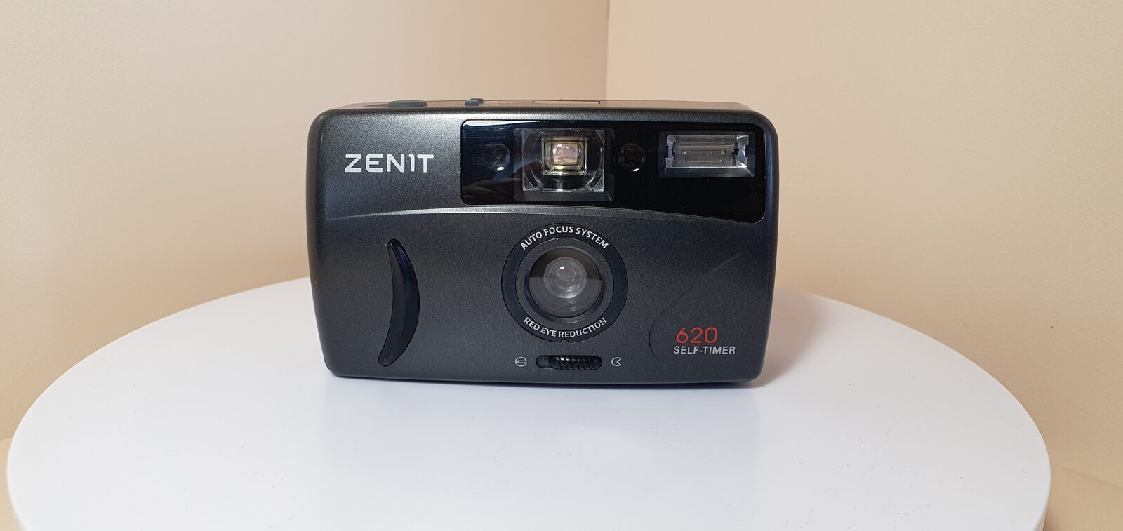 Film camera Zenit 620, exhibit F166, photo 1 of 14